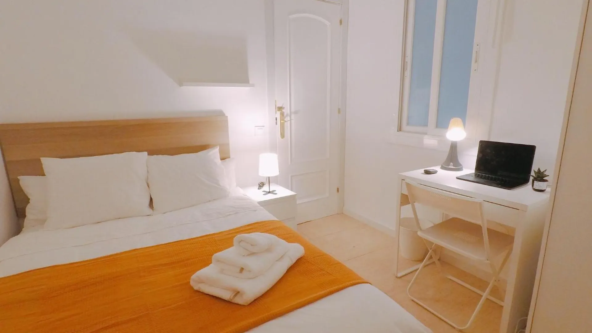 Apartment Karlabcnhome L'Hospitalet de Llobregat